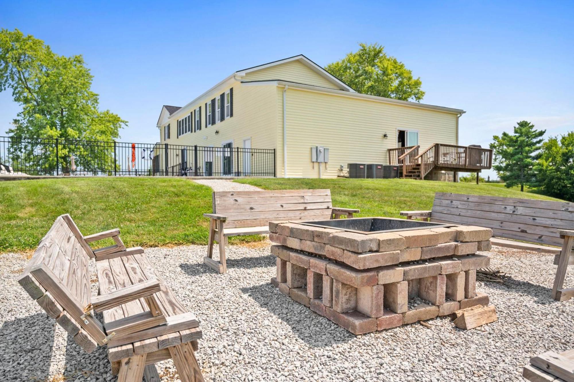 Big Family Lodge Near Ark Sleeps 16 Williamstown Luaran gambar