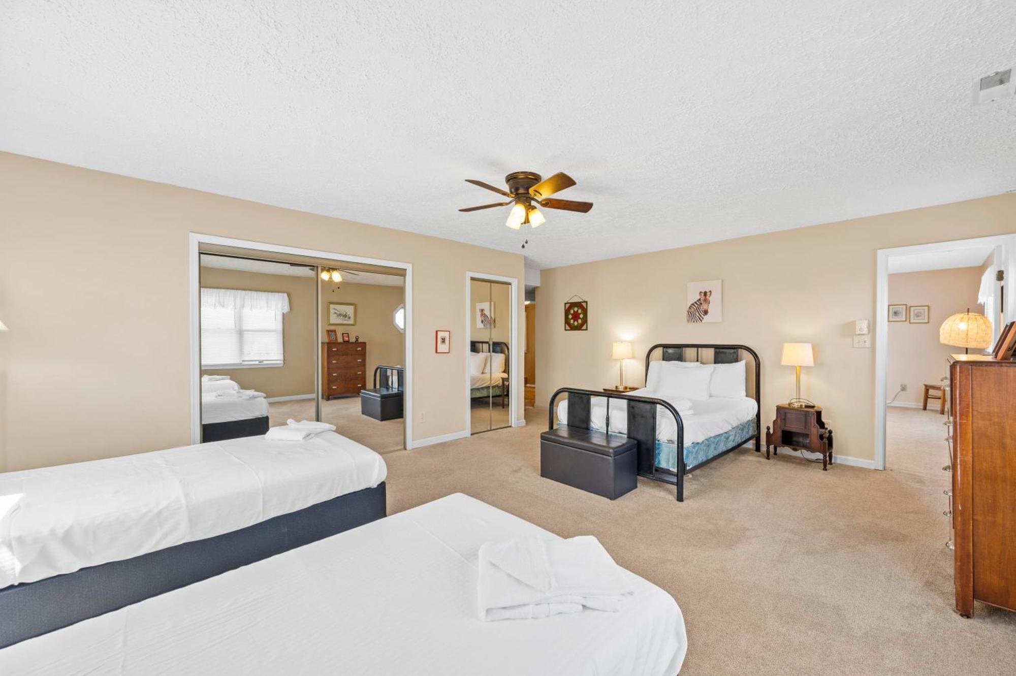 Big Family Lodge Near Ark Sleeps 16 Williamstown Luaran gambar
